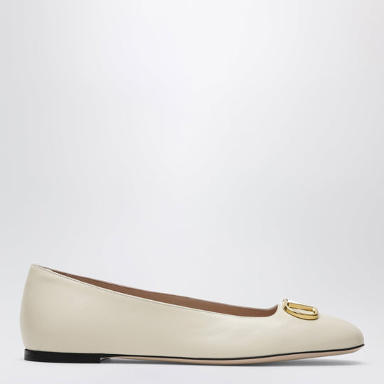 White V Logo Signature Ballerina Flats In Nappa Leather