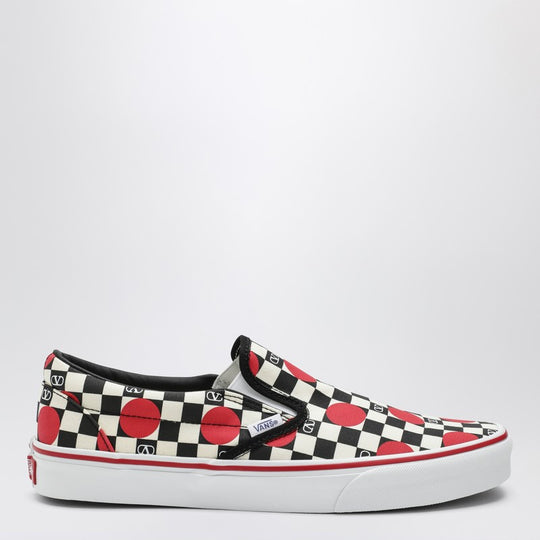 Slip-On Sneakers Black/Red With V Logo Checkerboard Print And Polka-Dot Detail