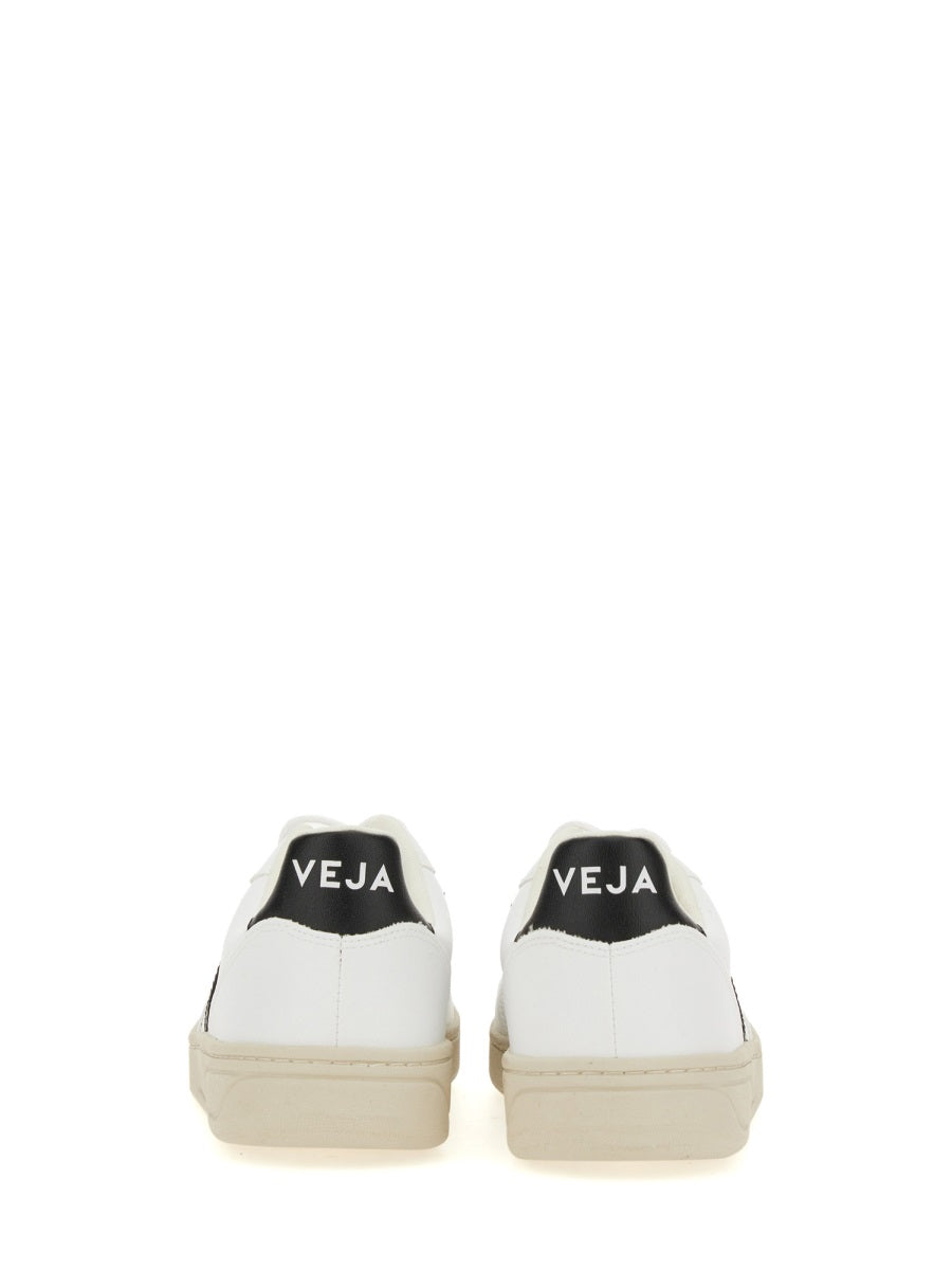 Veja Sneakers - White | Wanan Luxury