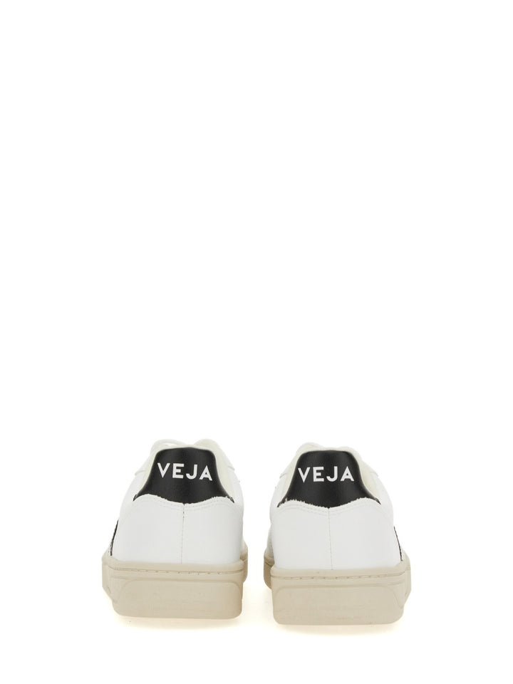 Veja Sneakers - White | Wanan Luxury
