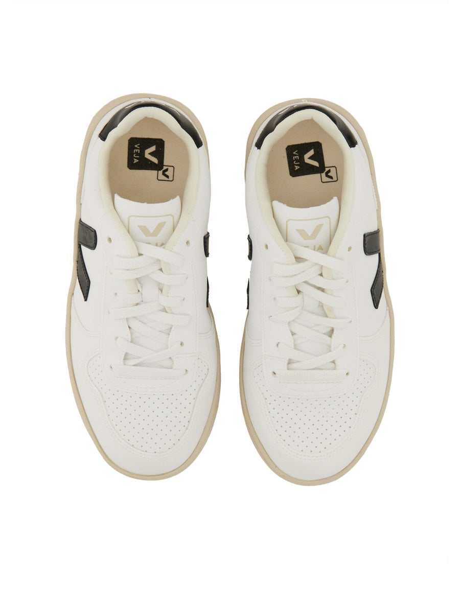Veja Sneakers - White | Wanan Luxury