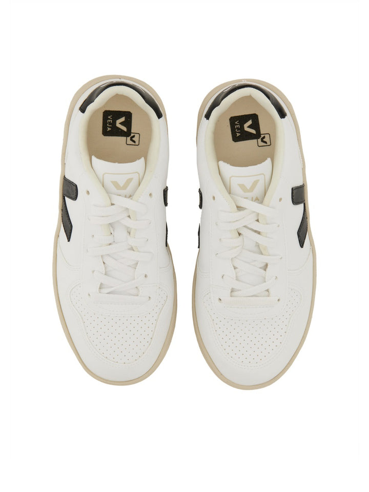 Veja Sneakers - White | Wanan Luxury