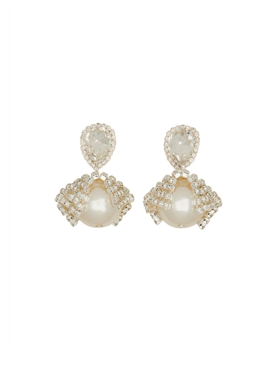Earrings With Pearls