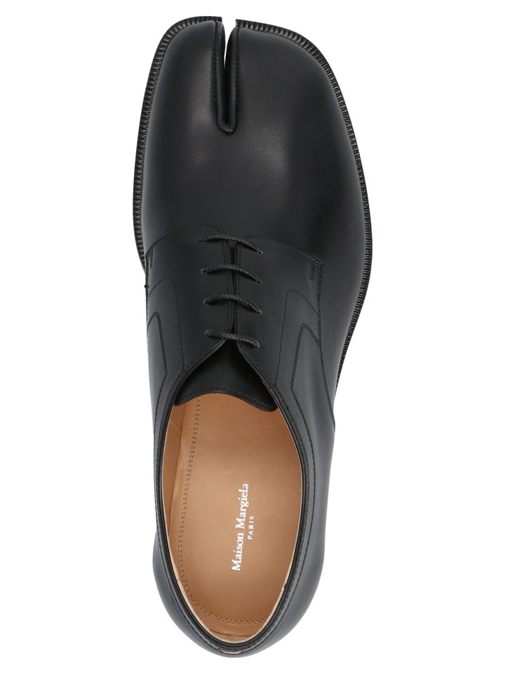 Maison Margiela Tabi Lace Up Shoes - Black | ff24419bfef4245d6c6f63ebb7370c9b675bd26b