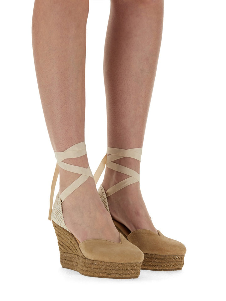 Manebí Flat Shoes - Beige | Wanan Luxury