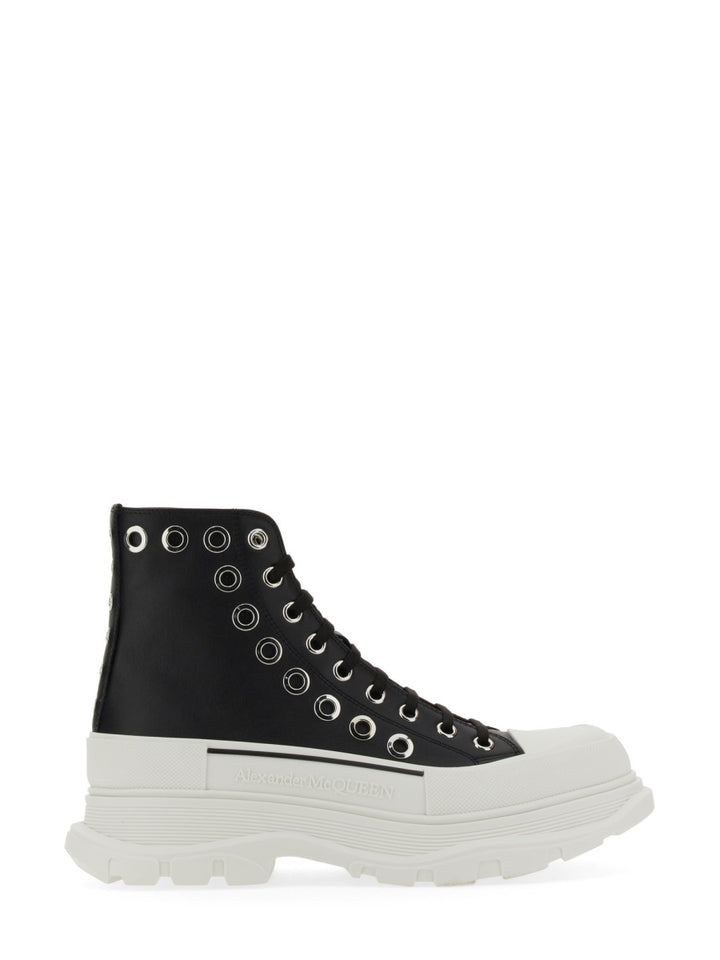 Alexander McQueen Sneakers - Black | Wanan Luxury