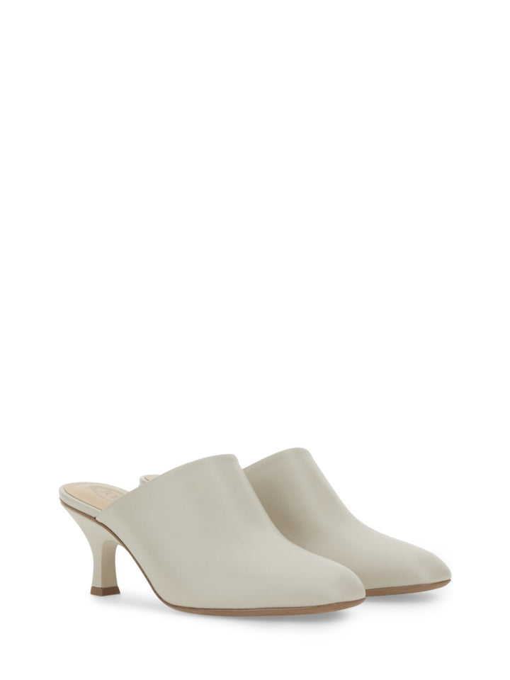 Tod's pumps - White | Wanan Luxury