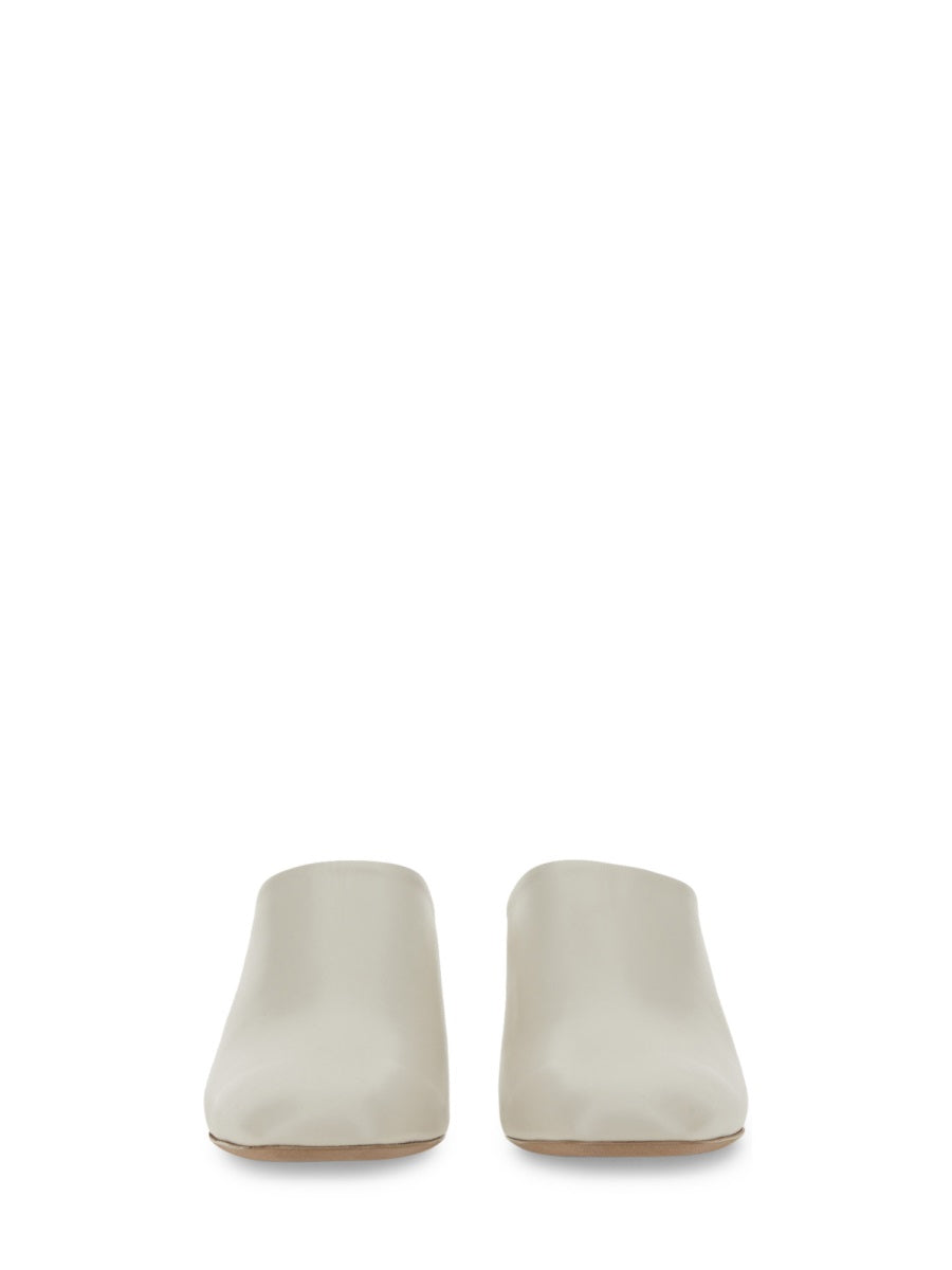 Tod's pumps - White | Wanan Luxury