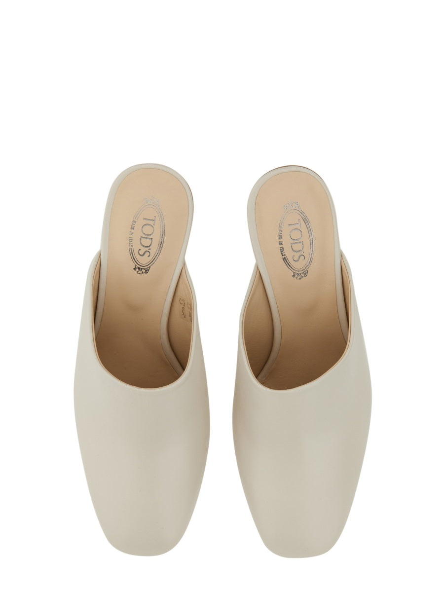 Tod's pumps - White | Wanan Luxury