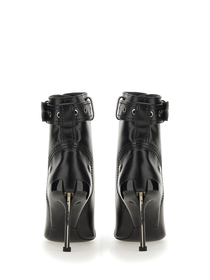 Alexander McQueen Boots - Black | Wanan Luxury