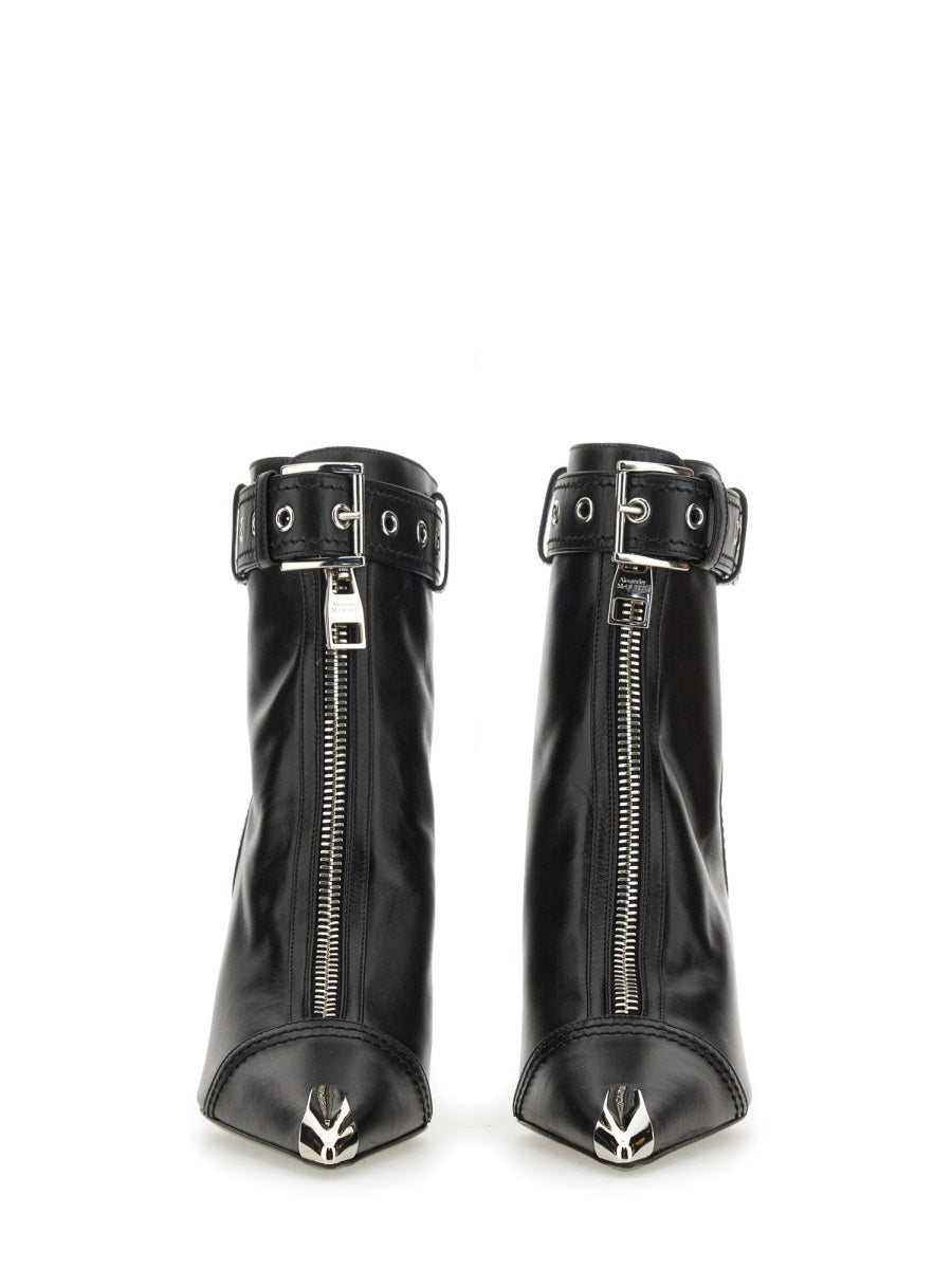 Alexander McQueen Boots - Black | Wanan Luxury