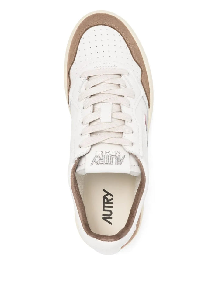 Autry Sneakers - White | 4853a8ccfd22eadb55a5089a29070d2f4ceb7e46