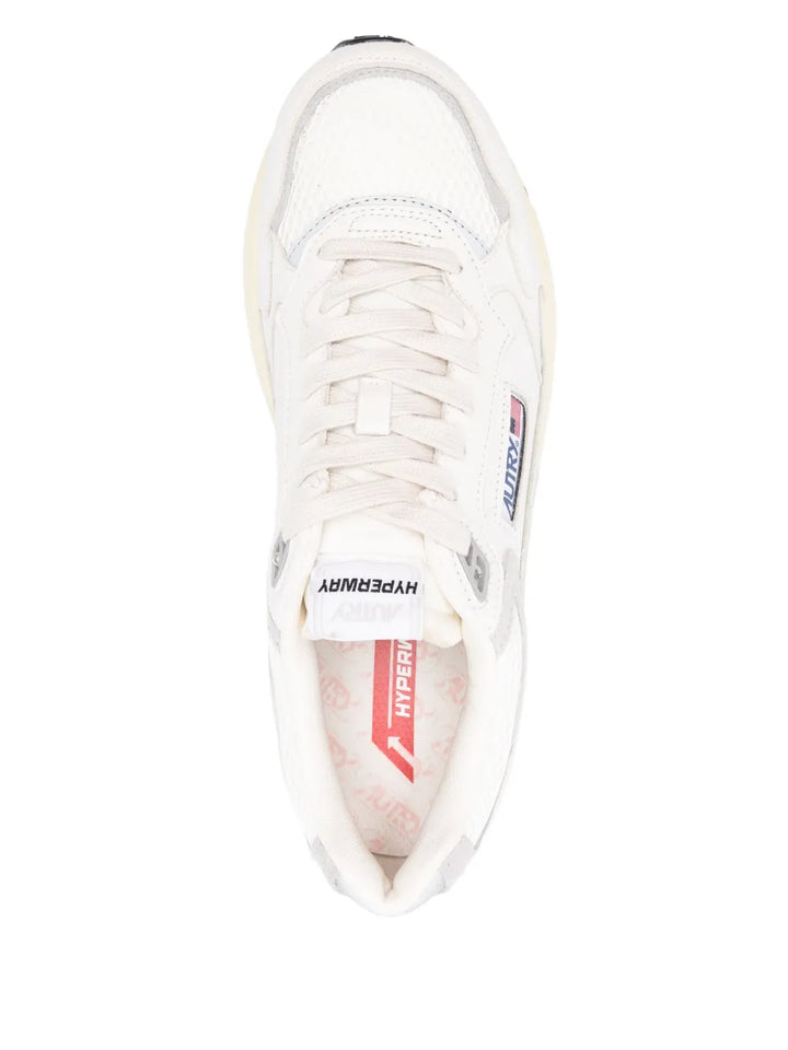 Autry Sneakers - White | fae30dbcffe3c71c78e2fc9cf26f1352ba98e24a