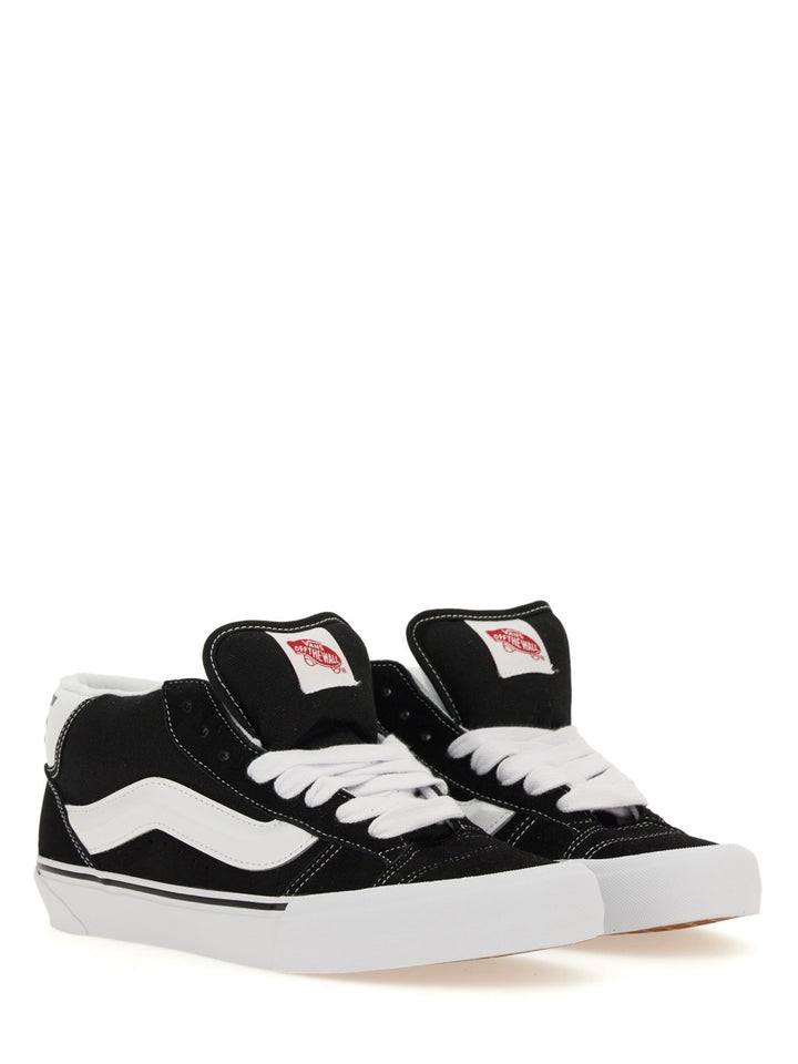 Vans Sneakers - Black | Wanan Luxury