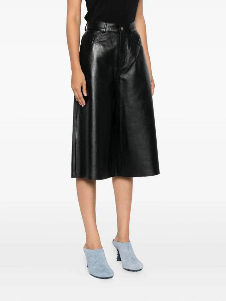 Haikure SHORTS - Black | 0ee6e6717090f9dec1417ceb068af9f3bedd112a