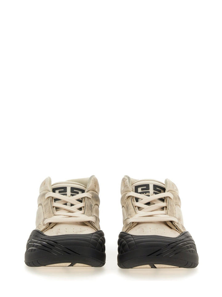 Givenchy Sneakers - White | Wanan Luxury
