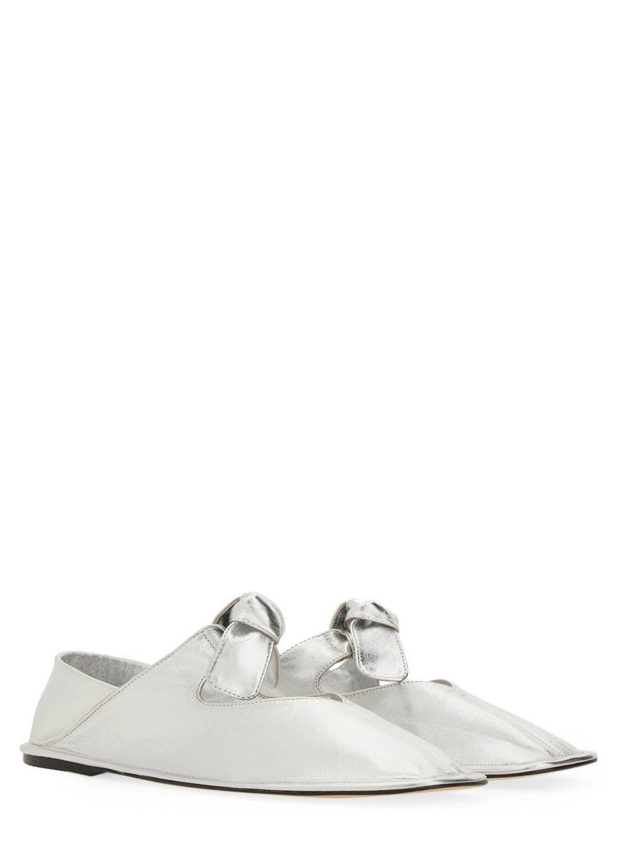 Hereu Flat Shoes - Silver | Wanan Luxury