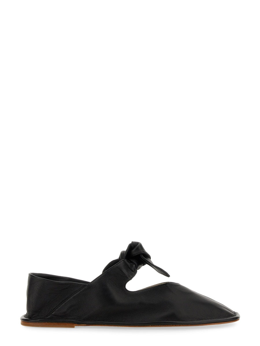 Hereu Flat Shoes - Black | Wanan Luxury