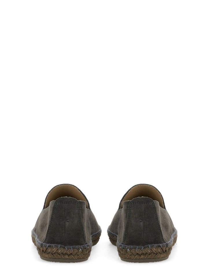 Manebí Flat Shoes - Grey | Wanan Luxury