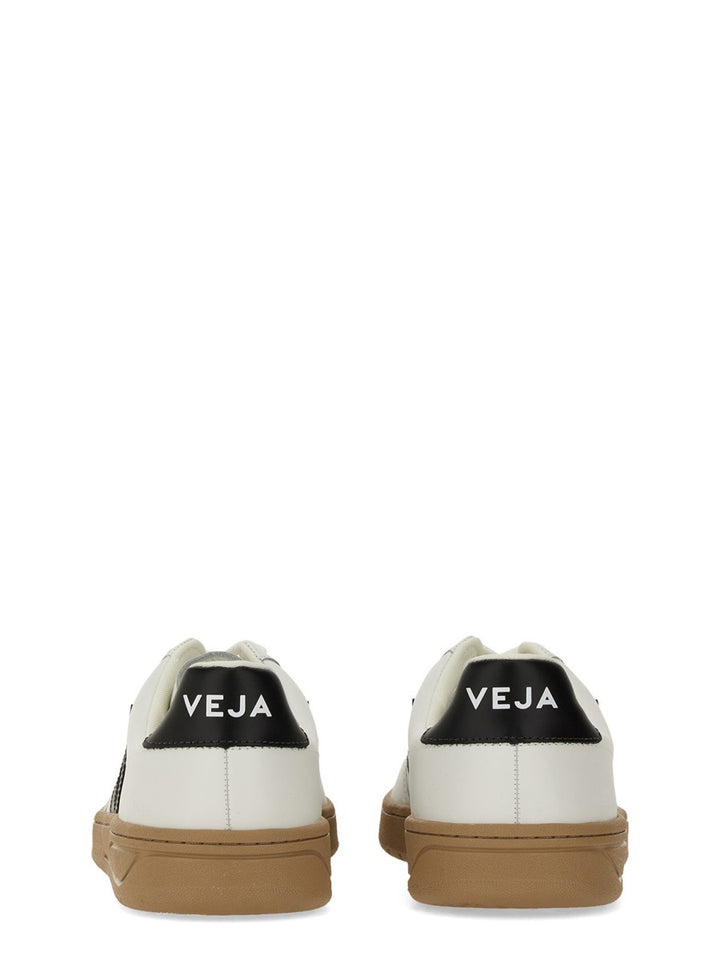Veja Sneakers - White | Wanan Luxury
