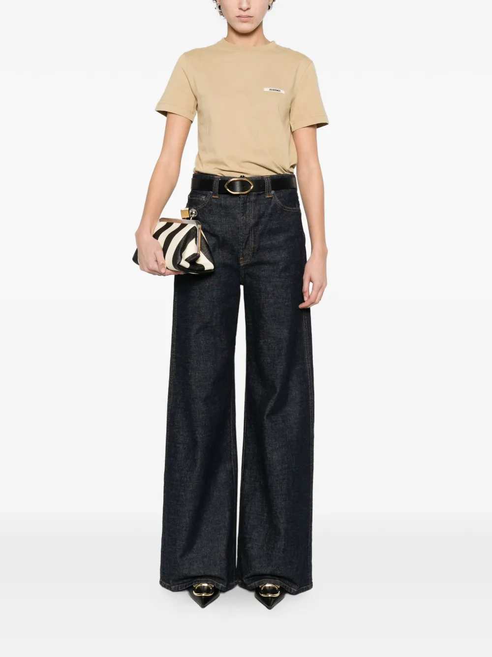 Jacquemus TSHIRT - Brown | 707d364d8b841de224df84c1ea9ee41c6f10f39e