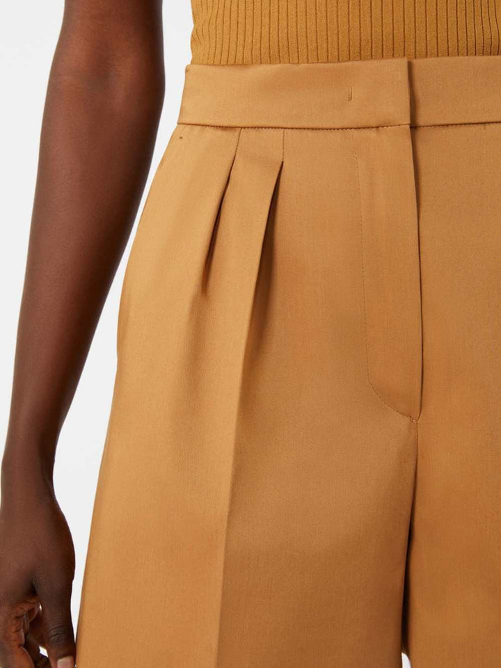 Max Mara SHORTS - Brown | c706cc48ca13bfff5d1d9cbddee787be248153d5