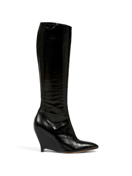 Pointed-Toe Boots