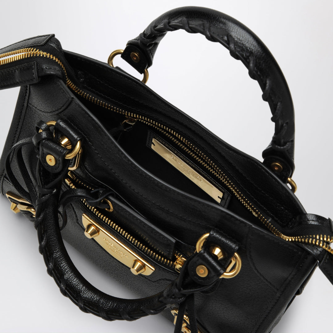 Balenciaga Apparel & Accessories - Black | c038af347c46a4906d2588b7d6d2d96d0892d0a6