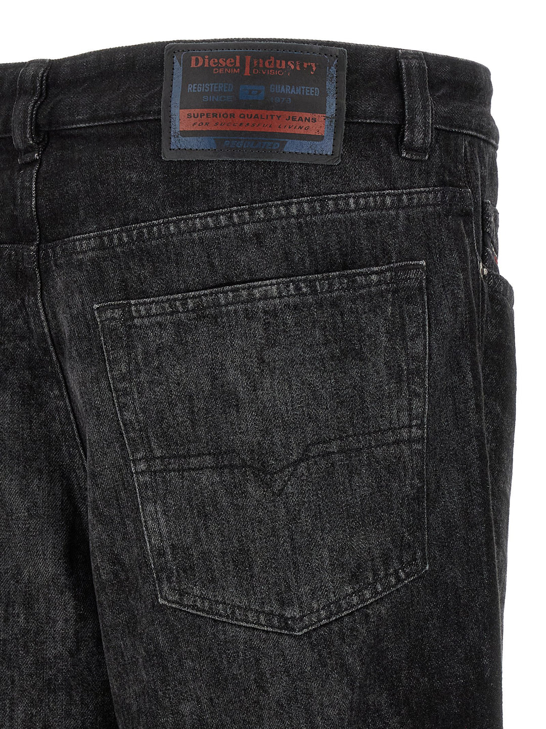 Diesel 2001 D-Macro-Fsh Jeans - Black | 038be7c88d5d63beb82d743678743bfc419adbef