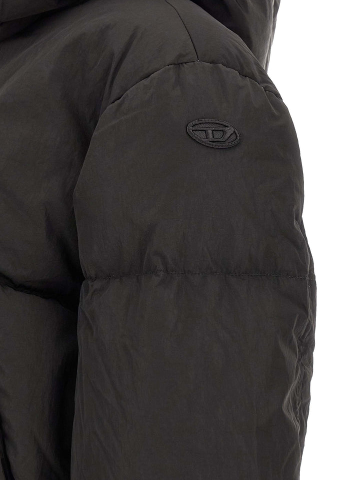 Diesel W-Peyt-Short-New-Wd Puffer Jackets - Black | e58acae5a7e27d0c51fd8acb1e19f98da0b8dbcb