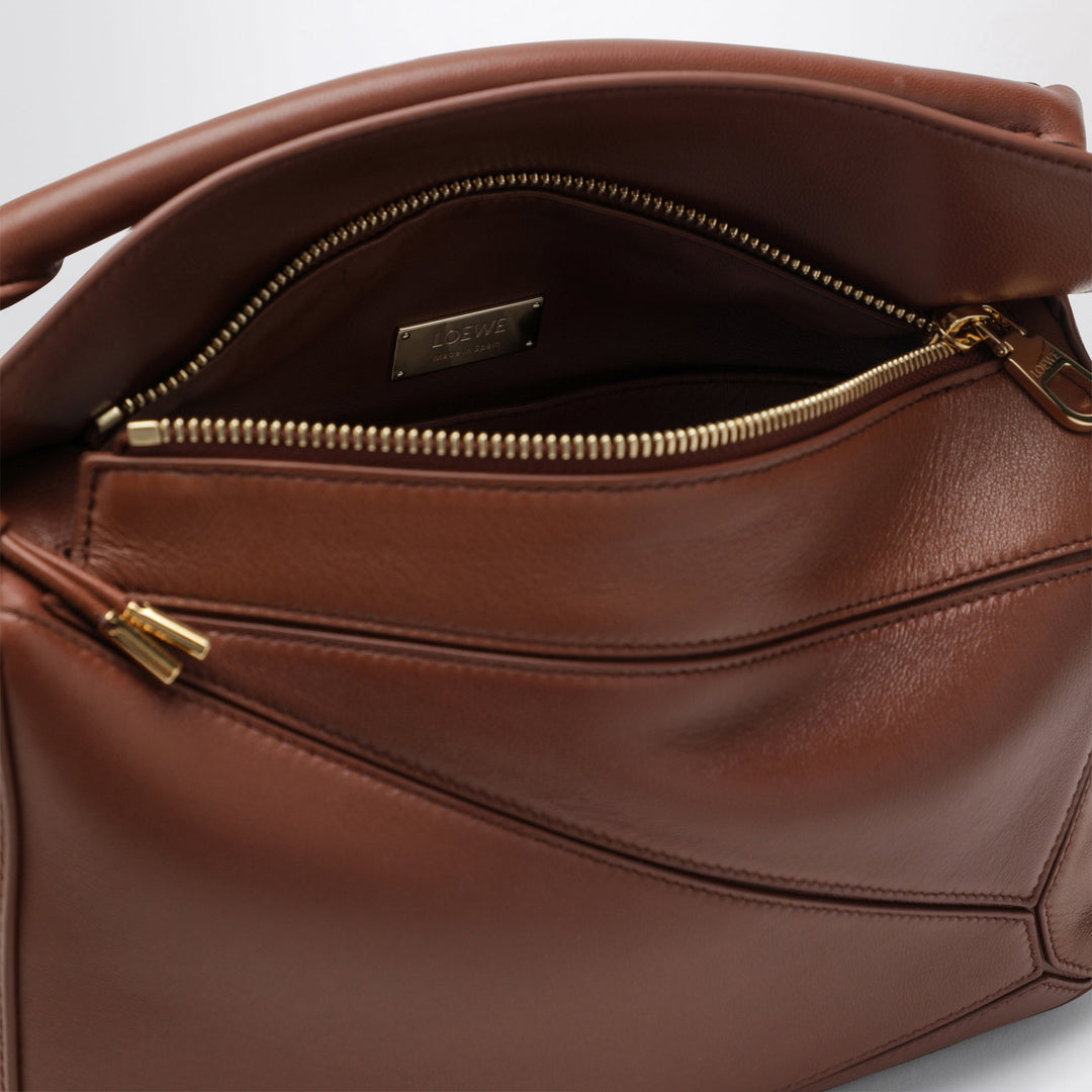 Loewe Apparel & Accessories - Brown | 1f0a883a244ef9211e6e634611e694734dea537c