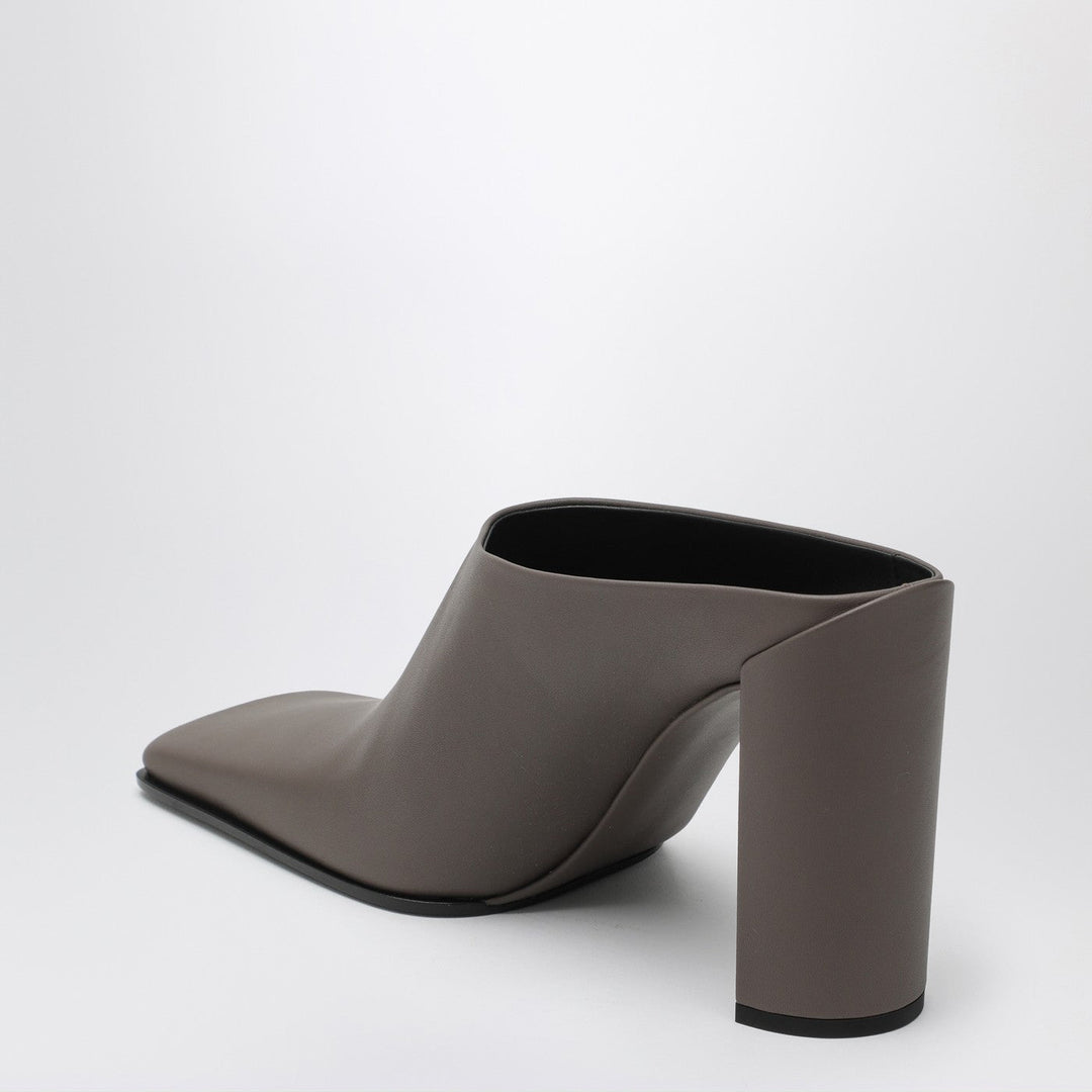 AlaïA Shoes - Brown | f10bb87d127e5c7c3845e6d6c3f40fe741ce685c