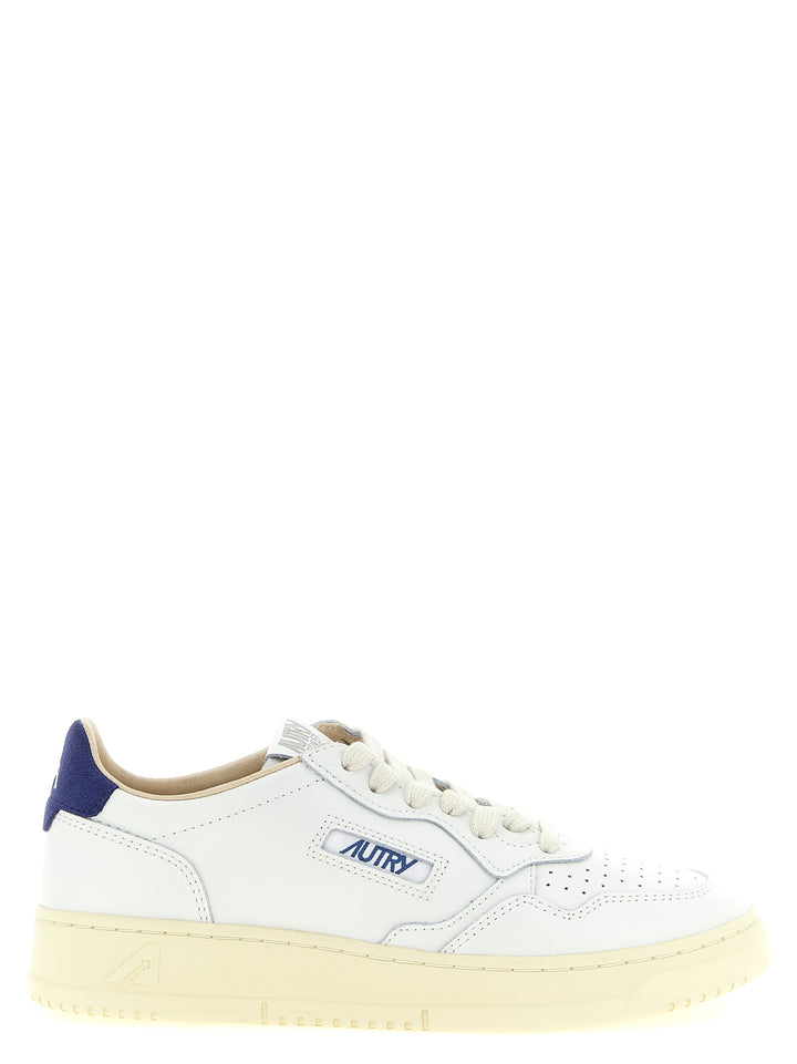 Autry Medalist Low Sneakers - Blue | 5de92dc61a15f8af58e3abd5716a4ad7bda062fd