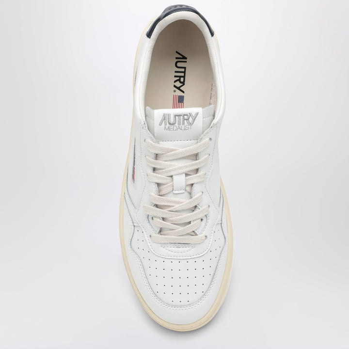 Autry Shoes - White | f49c499b83cca2f9a397710c7454bbc261e20fc3