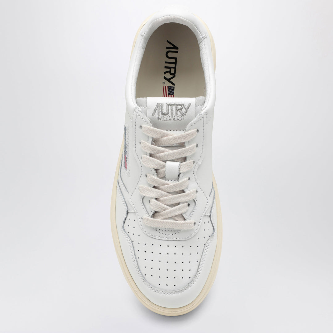 Autry Shoes - White | 1411bea35768df82b925e559521988e661ddad02
