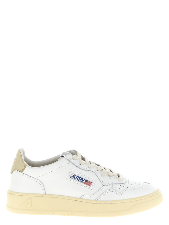 Medalist Low Sneakers Beige