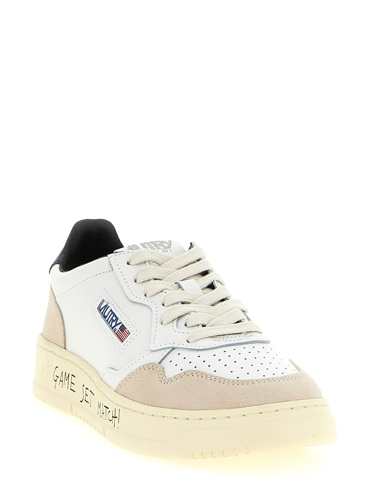 Autry Medalist Low Sneakers - Multicolor | f081cdf12c1eaeefbf8473d19a7e008d7b6c89b6