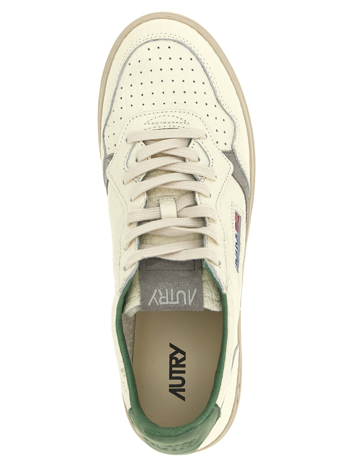 Autry Medalist Low Sneakers - Green | 6595e7507bf872a734ed9bfe065e8d1047574a02