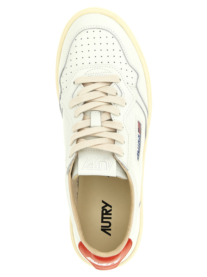Autry Medalist Low Sneakers - Orange | eaa4987d23d75ece48ab9659f4b7cf3f00338ecd