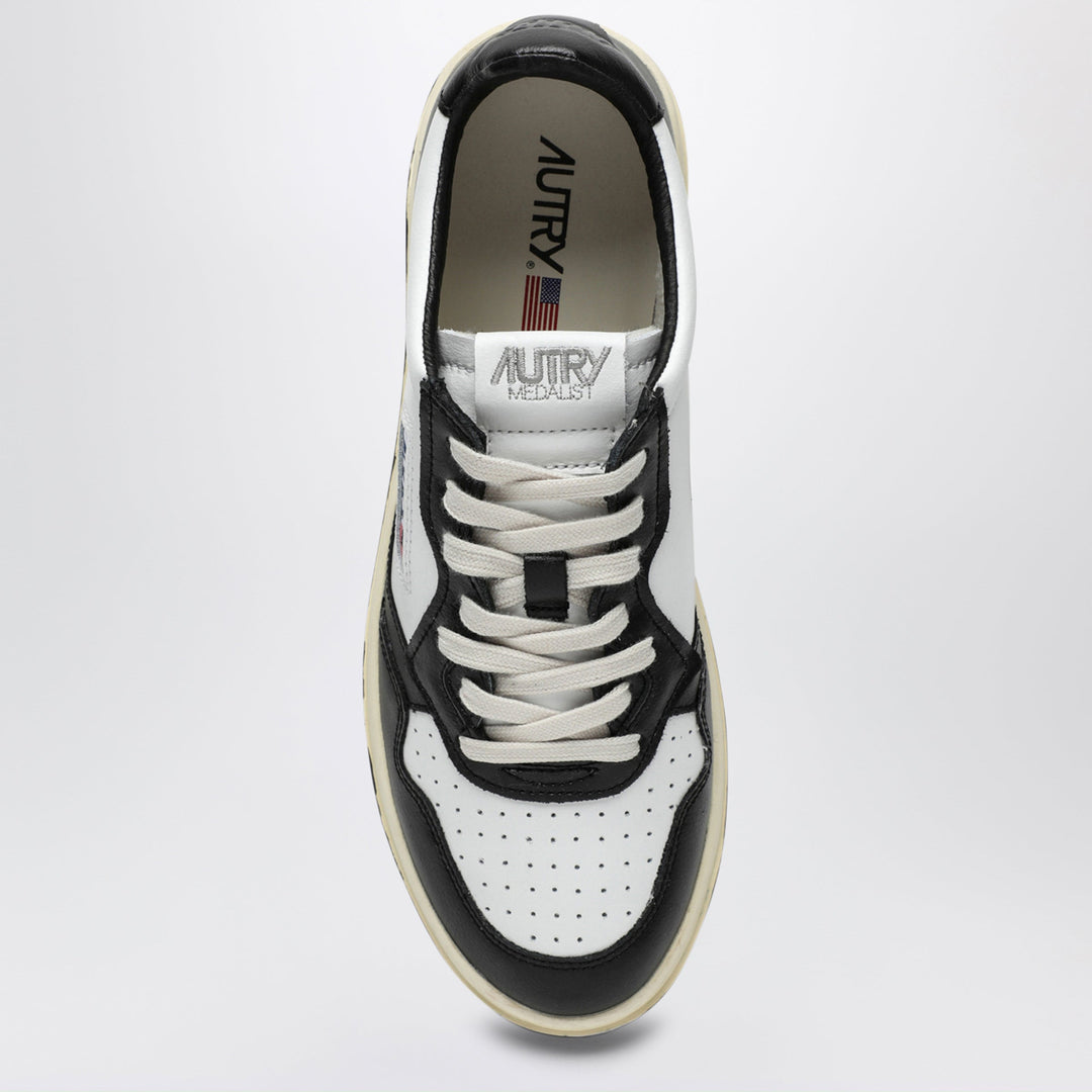 Autry Shoes - White | 4cfa731ea4ac7ddb87a46e3e5f71d7f7c653676f