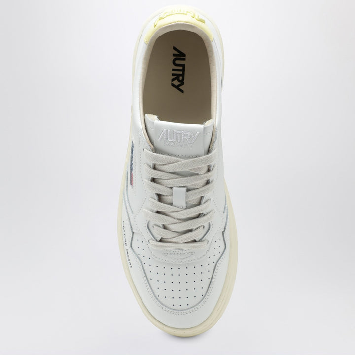 Autry Shoes - White | 4b316543a52330d26d346200d676c04e4015431a