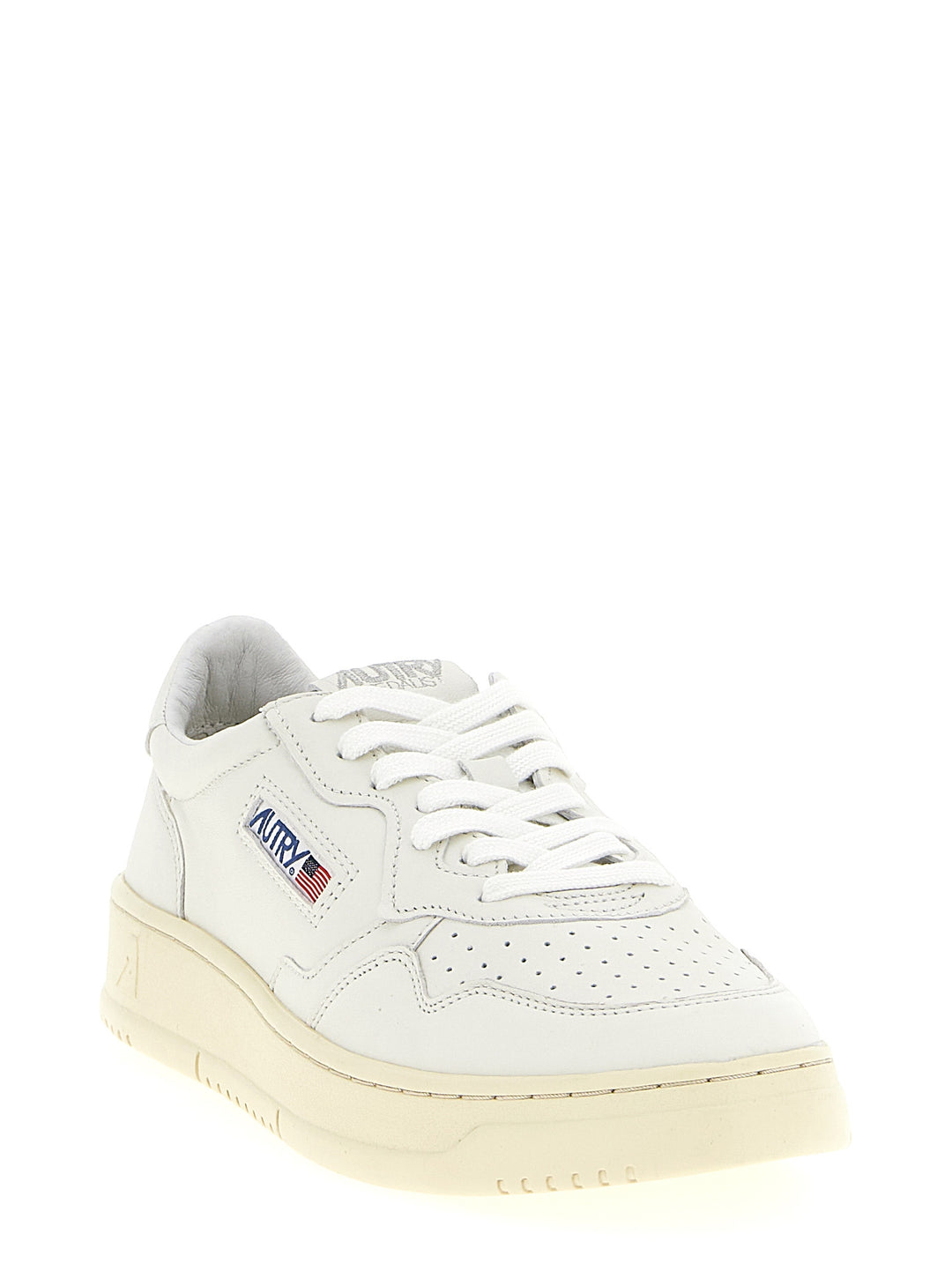 Autry Medalist Low Sneakers - White | 6e22545d680debbac2de64cc52b56af22d60c38b