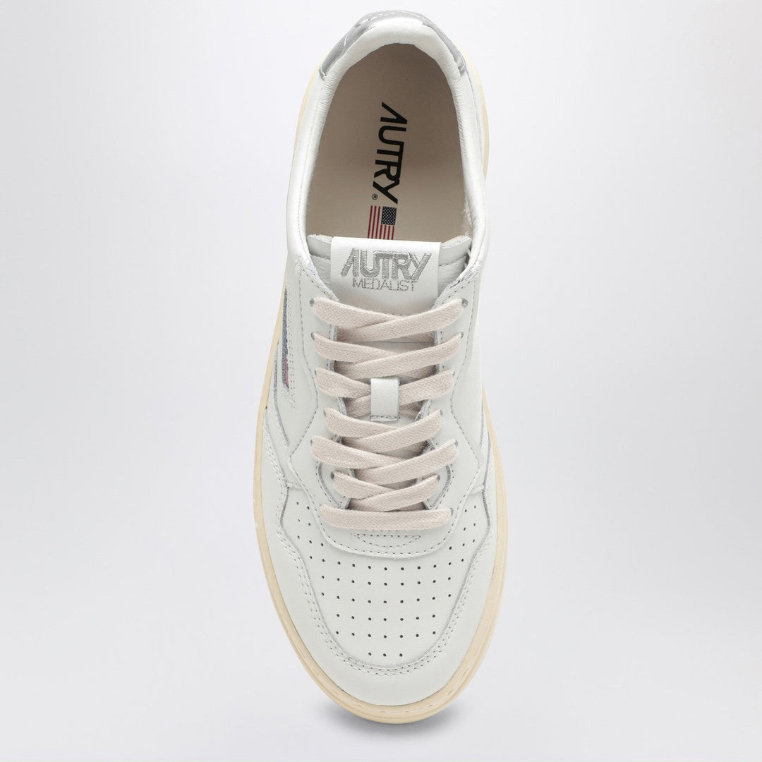 Autry Shoes - White | 553427d945b8746d8d675334989419aec1b72d65