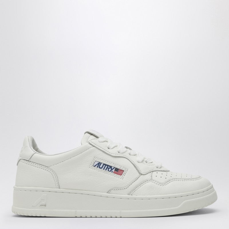 Autry Shoes - White | 66e076adf6fbe31d0a05ca6c225e432bf4b85634