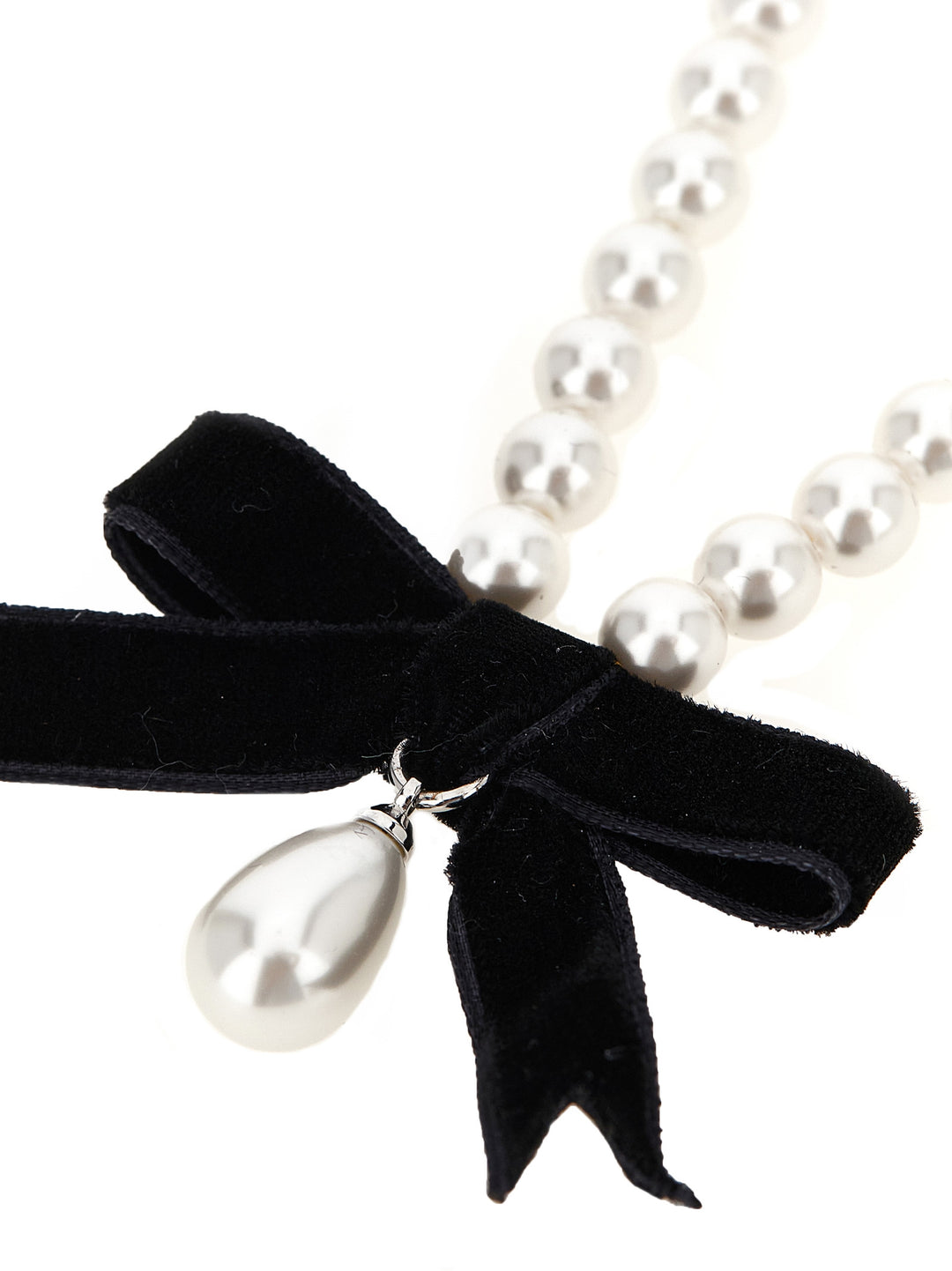 Self Portrait Black Bow Pearl Jewelry - White/Black | ae5d4cad6aab7840a53b6cb20a2f7403885cf1c8