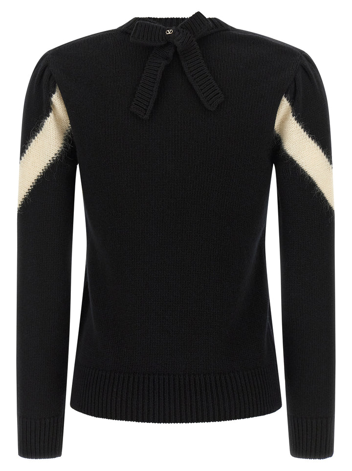 Valentino Garavani Valentino Garavani Vlogosignature Bow Sweater Sweaters and Cardigans - White/Black | 37bf616a96ff79aa1b3467844b0b824ee8fe5d22