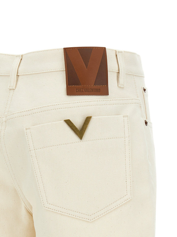 Valentino Garavani Valentino Garavani Vgold Shorts Bermuda and Short - Beige | cca4a0887aa93c9a40102189f946874c7c630e5e