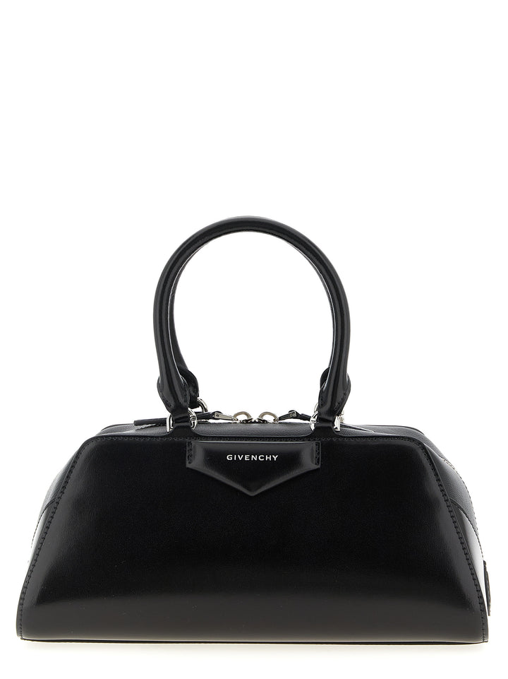 Givenchy Antigona East-West Hand Bags - Black | 537efbbb9bb038efe4cab6c43a197496d84bf8f2