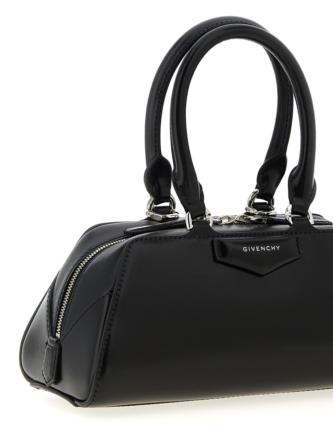 Givenchy Antigona East-West Hand Bags - Black | 69b9f8bcb12b0679aeadba0dbd27c8358ca1c75f