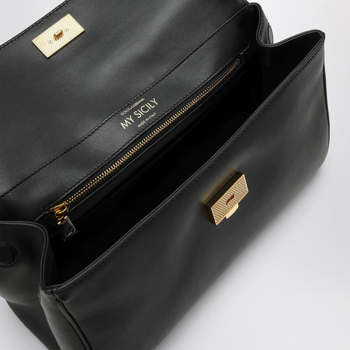 Dolce&Gabbana Apparel & Accessories - Black | b917b93f1fe9d690cab47a5908239fbd4956c40d